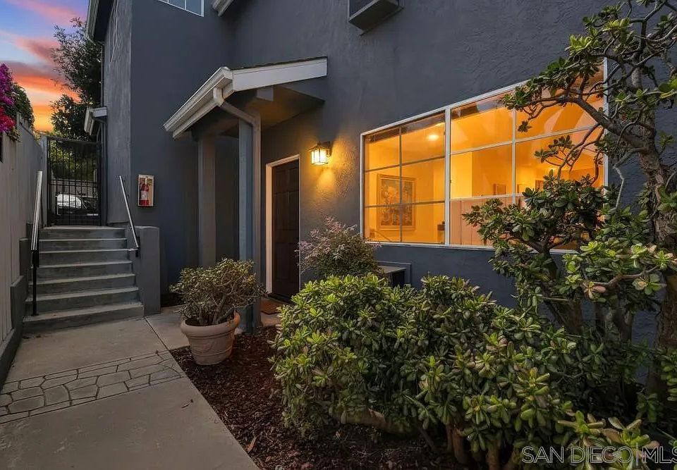 4536 Arizona St APT 2, San Diego, CA 92116 | MLS #260014317 | Zillow