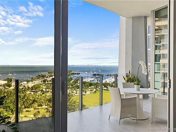 2nd image of 2821 S Bayshore Dr Unit 12B