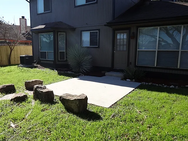 3622 Pavillion Cir — Photo 13