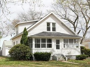 143 Almira Rd, Springfield, MA 01119