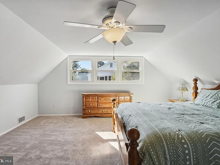 12319 Manvel Ln — Photo 16