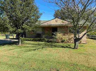 1805 W 14th St, Sulphur, OK 73086