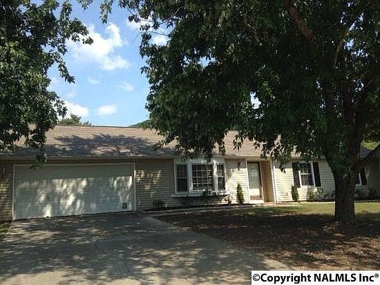 1st image of 1207 Aldridge Dr SE