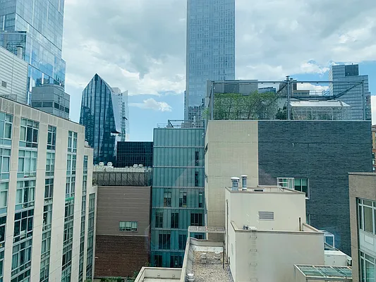 Rented by Algin Management | media 21