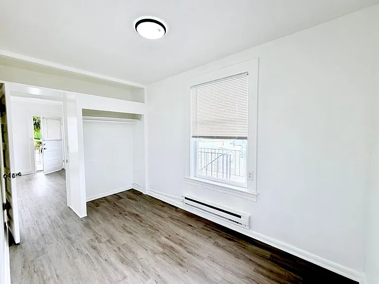 Norton Apartments @ Downtown Everett — Photo 9