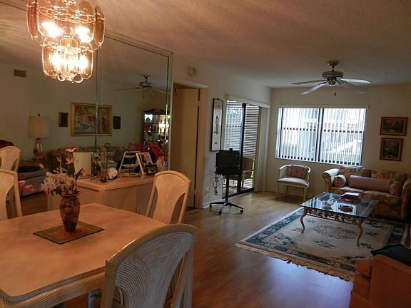 Formal Dining Room 1