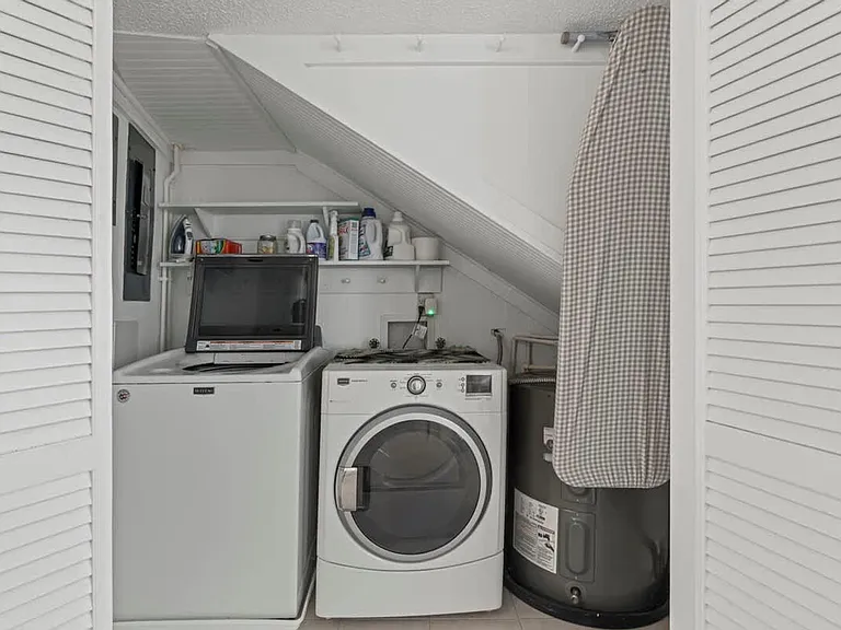 Laundry Room Cabinet
