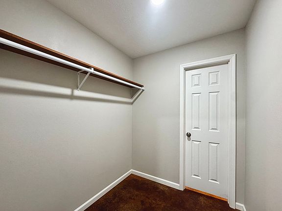 3rd image of 1423 McLain St #18