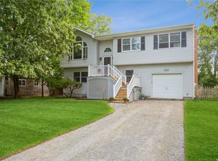 83 Bay Rd, Brookhaven, NY 11719