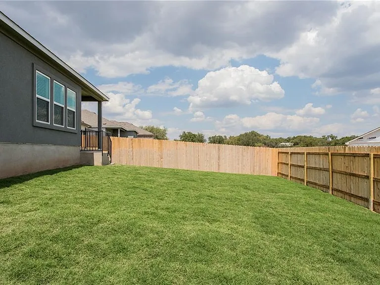 713 Mallow Rd — Photo 28