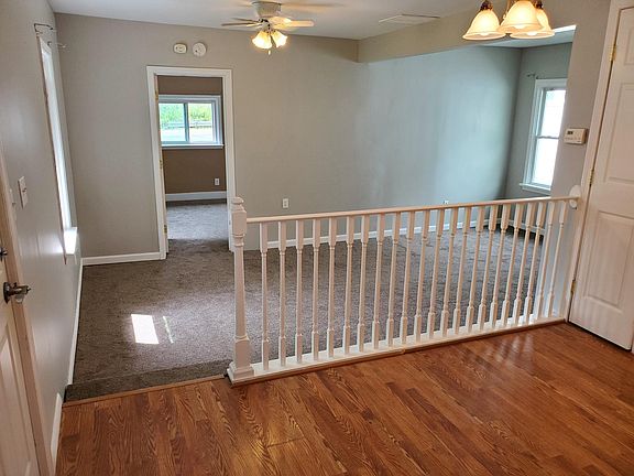 Dining room/ kitchen looking into the 21x10 living room