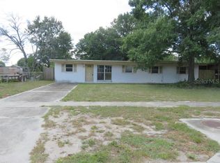 7511 Robindale Rd, Tampa, FL 33619