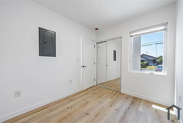 4626 Wall St #211 — Photo 11