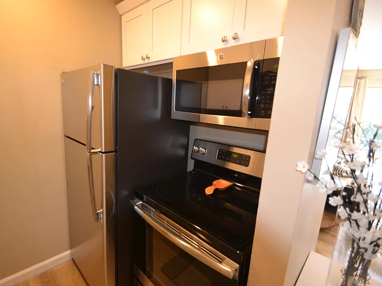 4815 Reading Rd #13 — Photo 13