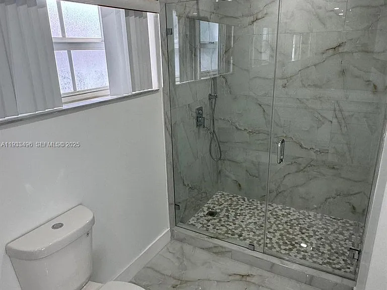 8754 NW 149th Ter — Photo 16