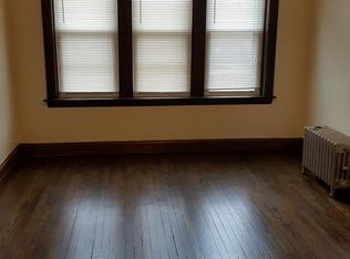 5751 W 62nd St #1, Chicago, IL 60638