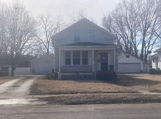 318 W Peru St, Princeton, IL 61356