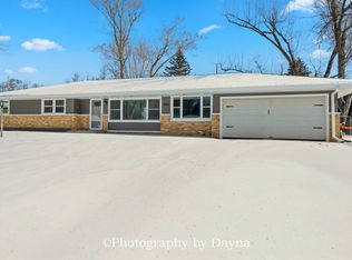 3049 Waldron Rd, Kankakee, IL 60901