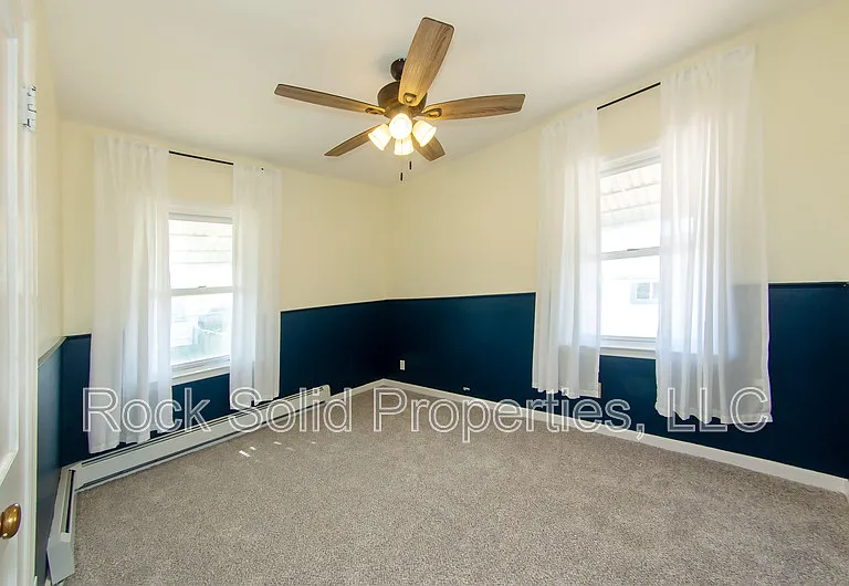 1301 E 23rd St #1 — Photo 17
