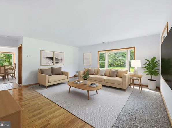 1116 Pemberton Ln, Lothian, MD 20711