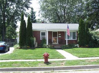 238 Ewell St, Romeo, MI 48065