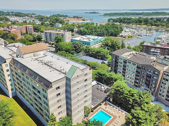 2nd image of 701 Pelham Road #2B