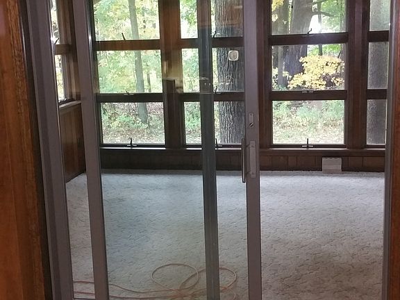 4th image of 12834 Dundee Dr