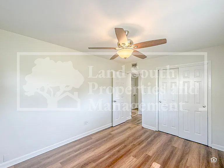 520 McKay Ct — Photo 12