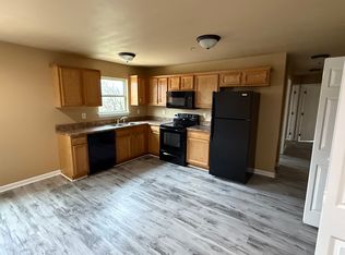 130 College St #1, Dayton, TN 37321