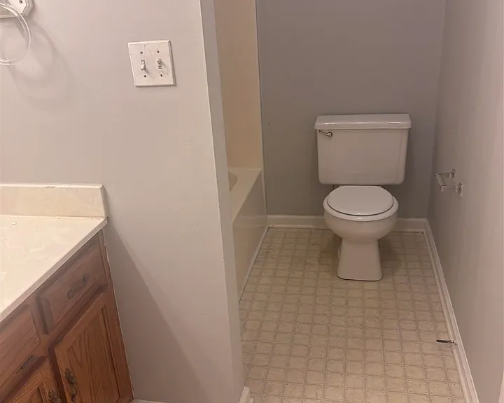1744 Cave Mill Rd #A — Photo 3