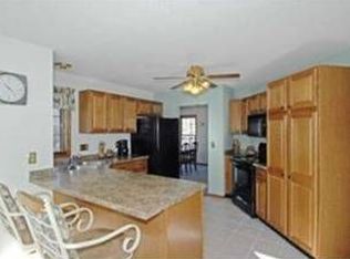 W3474 Woodside Rd, Belleville, WI 53508