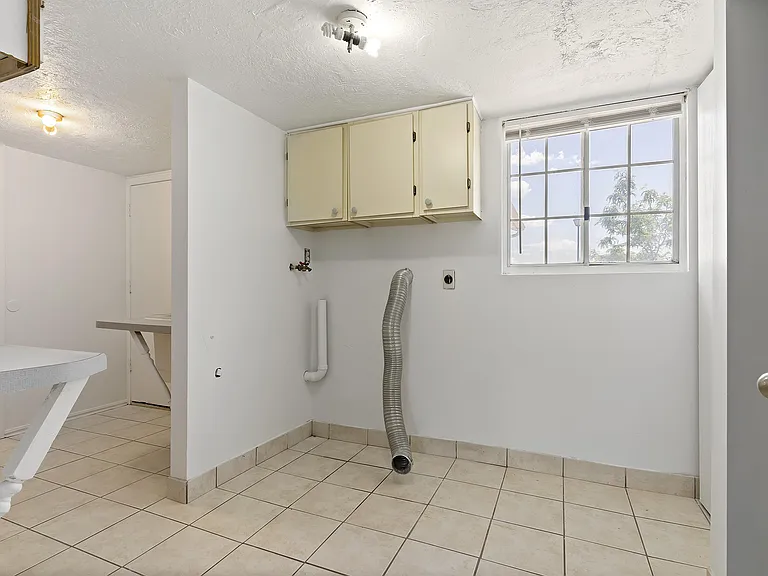 3528 W 5660 S — Photo 19