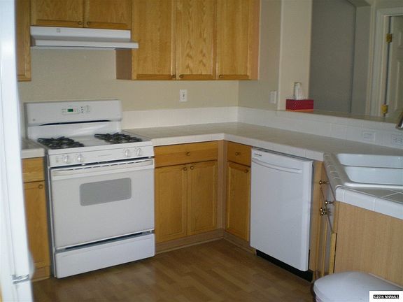 5th image of 7841 Cadiz Ct