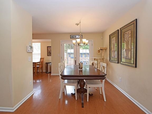 5th image of 2523 Buckingham Ct