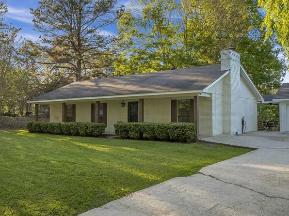 4311 Yorktown Rd, Vicksburg, MS 39180