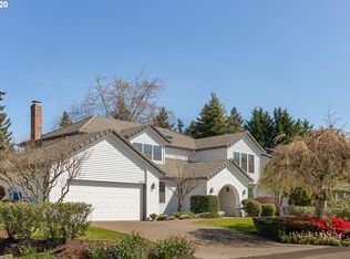 4007 Bass Ln, Lake Oswego, OR 97034