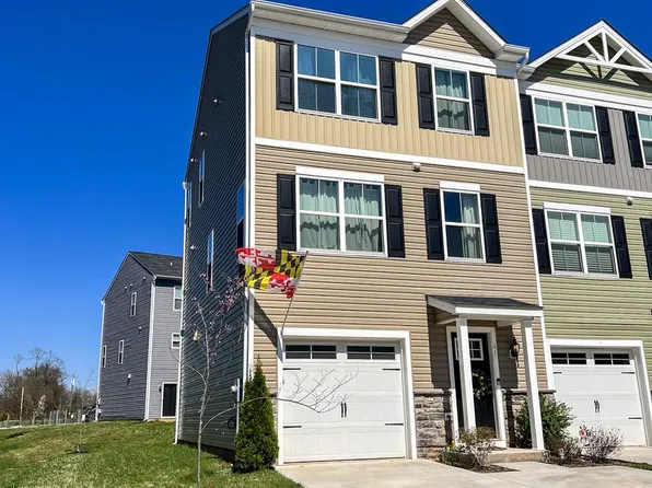 61 Grant St, Taneytown, MD 21787