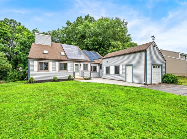 49 Towhee Lane, Glastonbury, CT 06033