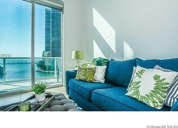 5th image of 300 S Biscayne Blvd APT 806
