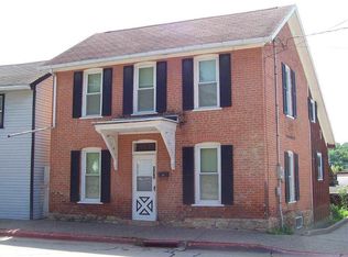 231 Diagonal St, Galena, IL 61036