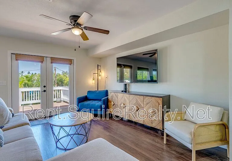 52 Alahele Pl #UPSTAIRS — Photo 2