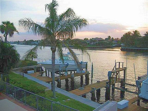 Beautiful sunsets on Intracoastal