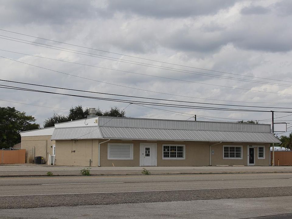 Office 3500 sq ft - frontage on Rte 3