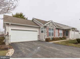 405 Hunting Card Ln, Glen Mills, PA 19342