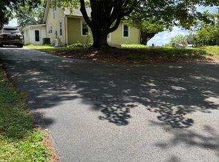 437 Alleghany St, Blacksburg, VA 24060