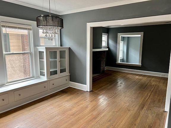 4th image of 1293 Summit Ave Floor 2