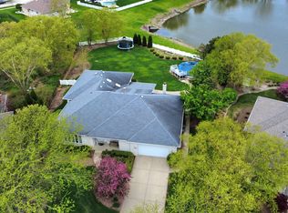 10160 Lancaster Dr, Mokena, IL 60448
