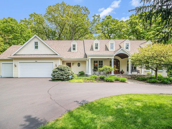 190 Preservation Dr NE, Ada, MI 49301