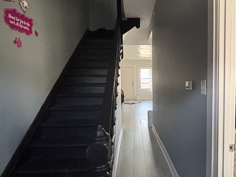 1908 S Sawyer Ave — Photo 6