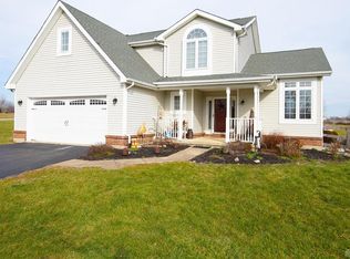 6766 Center Rd, Wilmington, OH 45177